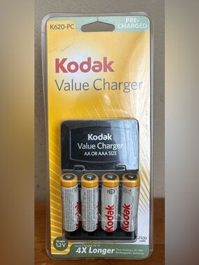 Kodak K620-PC AA or AAA Size Battery Compact Lightweight NiMH Value Charger